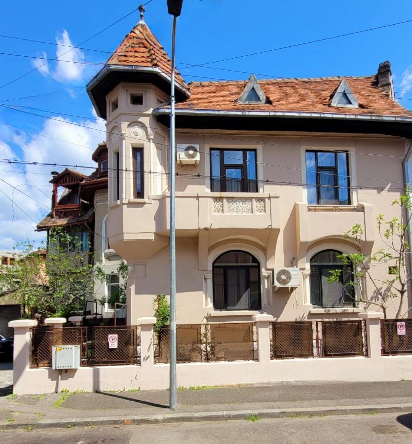 Villa Imola In Old City 布加勒斯特 外观 照片